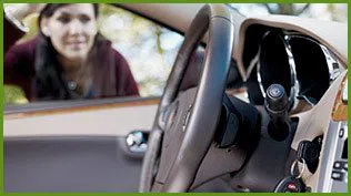Neighborhood Locksmith Services Gladstone, OR 503-482-2774 - 19-automotive-lockouts